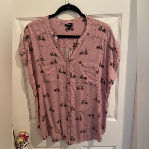 Torrid size 2 button down button down blouse